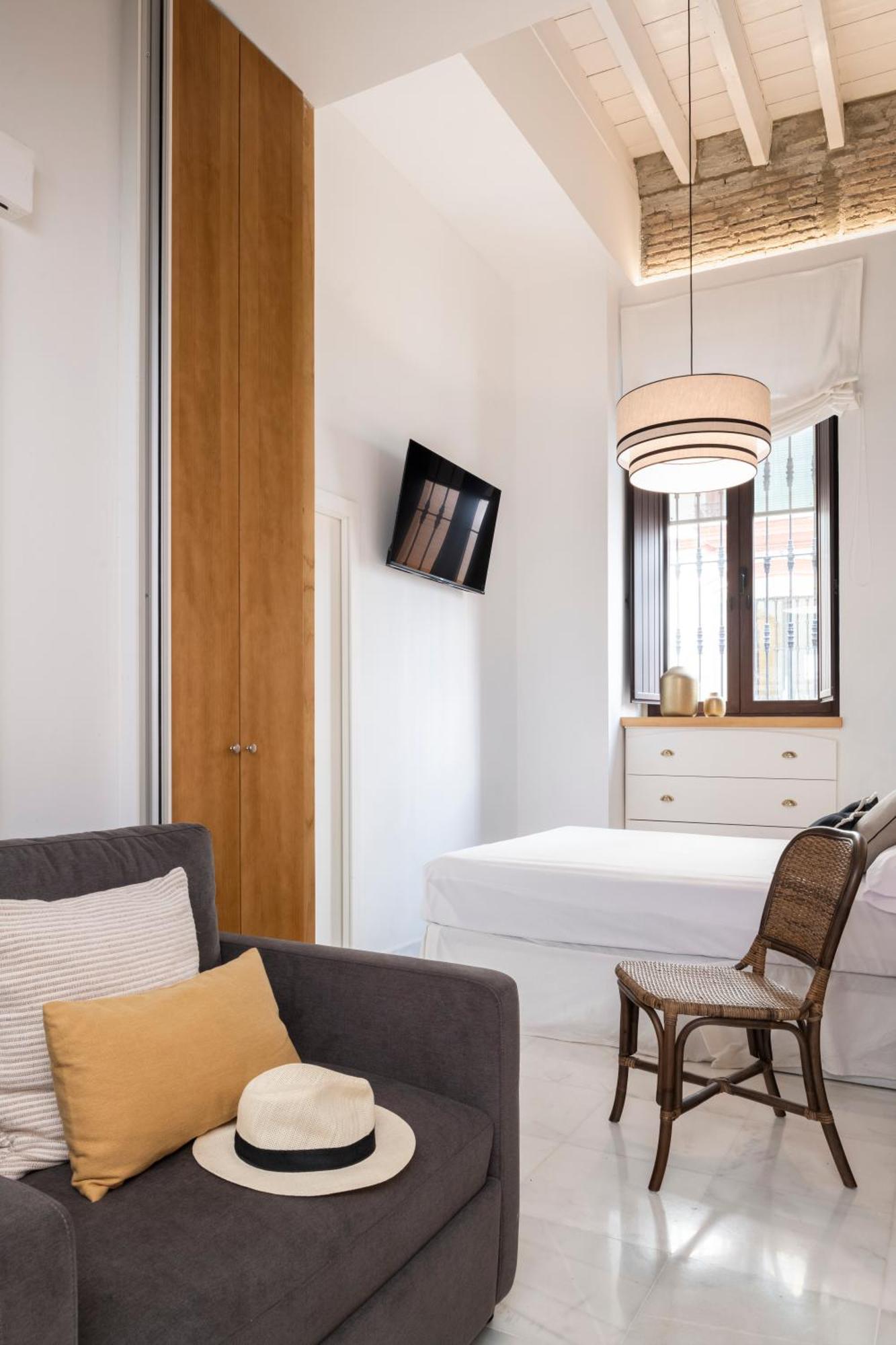 Unika Homes Puerta De La Maestranza Sevilla Bagian luar foto