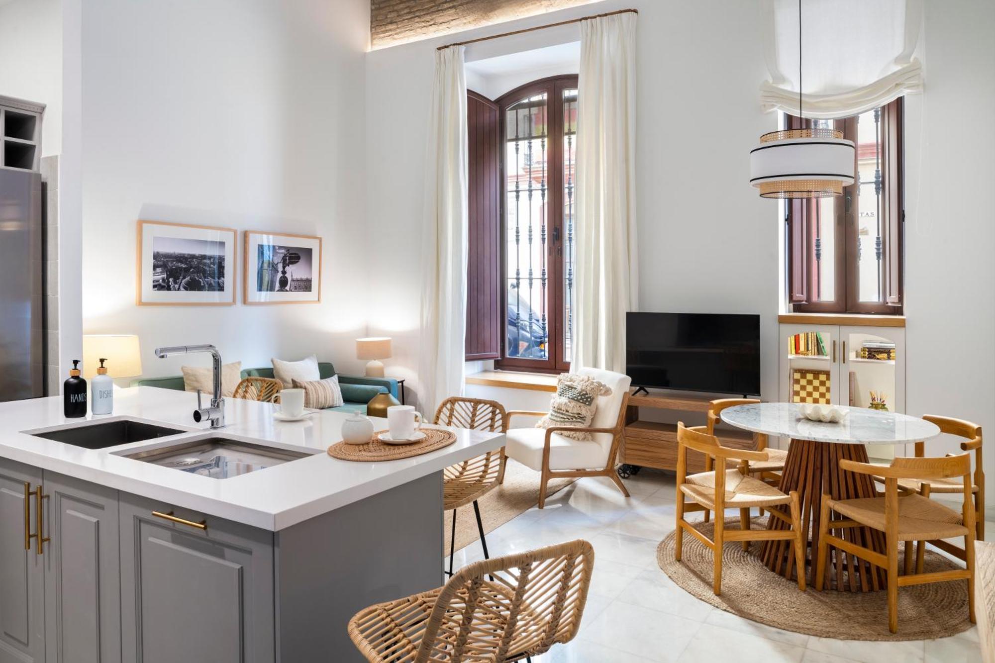 Unika Homes Puerta De La Maestranza Sevilla Bagian luar foto
